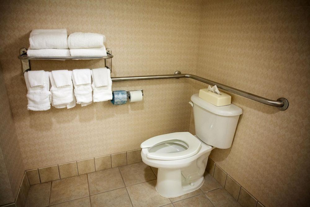 Hampton Inn Каролтън Екстериор снимка
