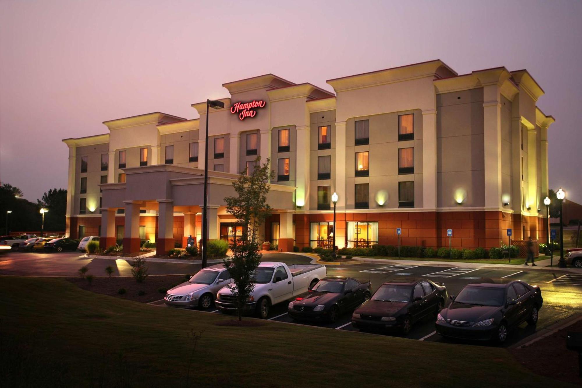 Hampton Inn Каролтън Екстериор снимка